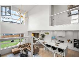 208 Crestmont Drive Sw, Calgary, AB T3B1G8 Photo 17