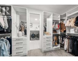 208 Crestmont Drive Sw, Calgary, AB T3B1G8 Photo 24