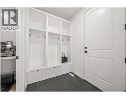 208 Crestmont Drive Sw, Calgary, AB T3B1G8 Photo 32