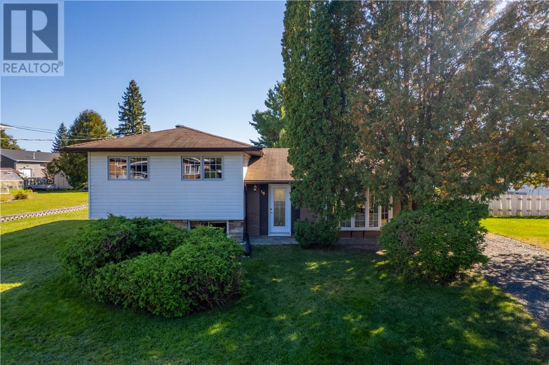 59 Ontario Street, Chelmsford