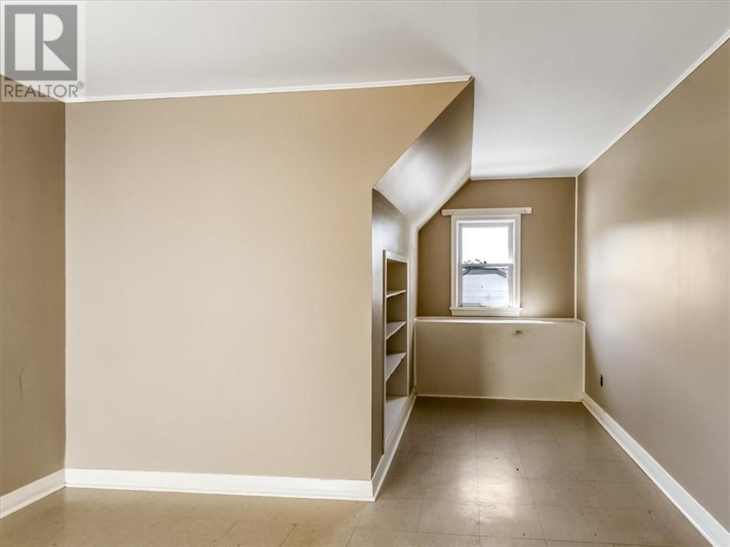 35a Fir Street — photo 47