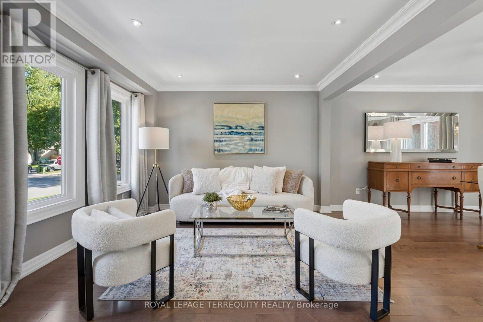 10 SCARBORO AVENUE - 6