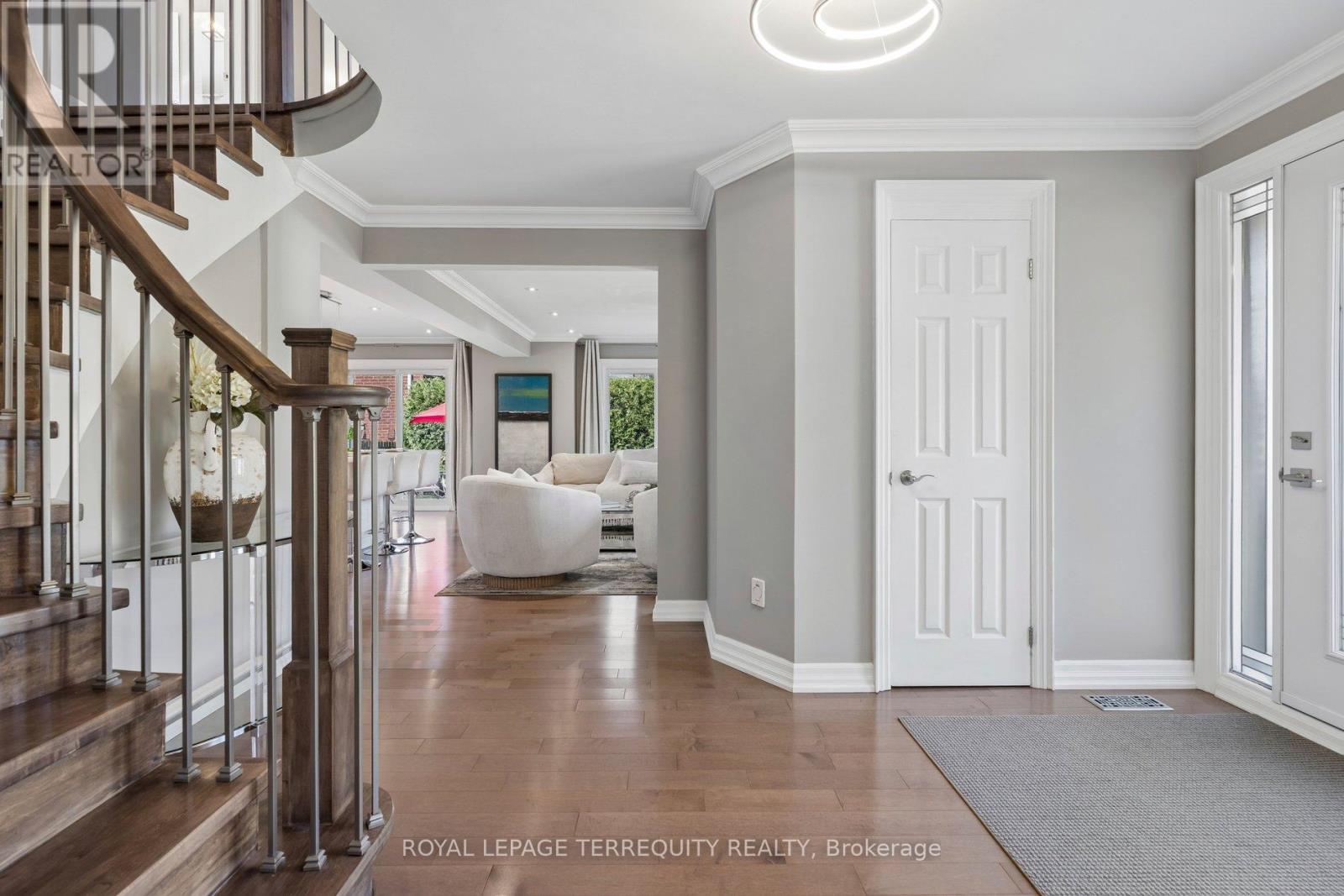 10 SCARBORO AVENUE - Image 4