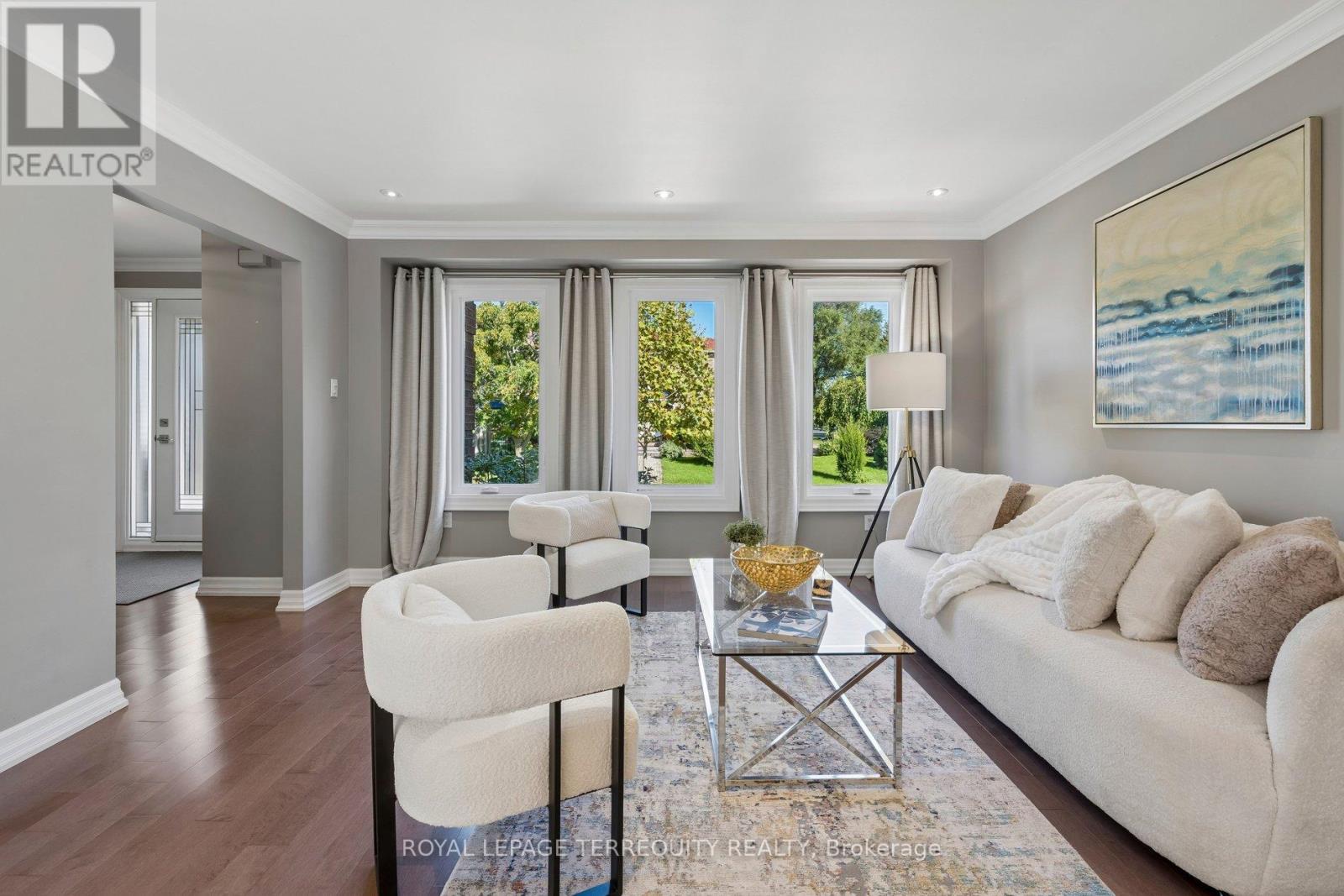 10 SCARBORO AVENUE - 9
