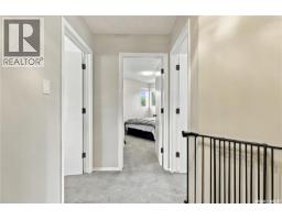 1122 Hurley Way, Saskatoon, SK S7N4J7 Photo 20