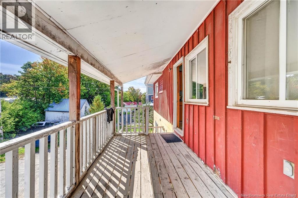 55 Marks Street - Image 26
