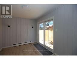 Foyer - 1 - 627 Commissioners Road E, London South, ON N6C2T9 Photo 6