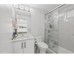 15063 84th Avenue, Surrey, BC V3S2M8 Photo 11