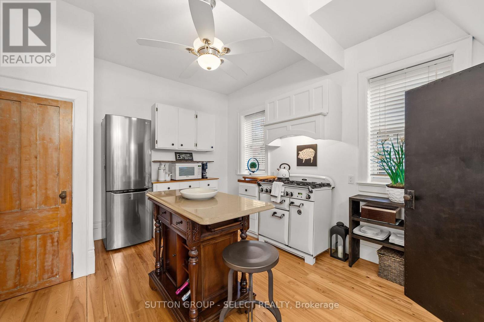 65 BRUCE STREET - Image 17