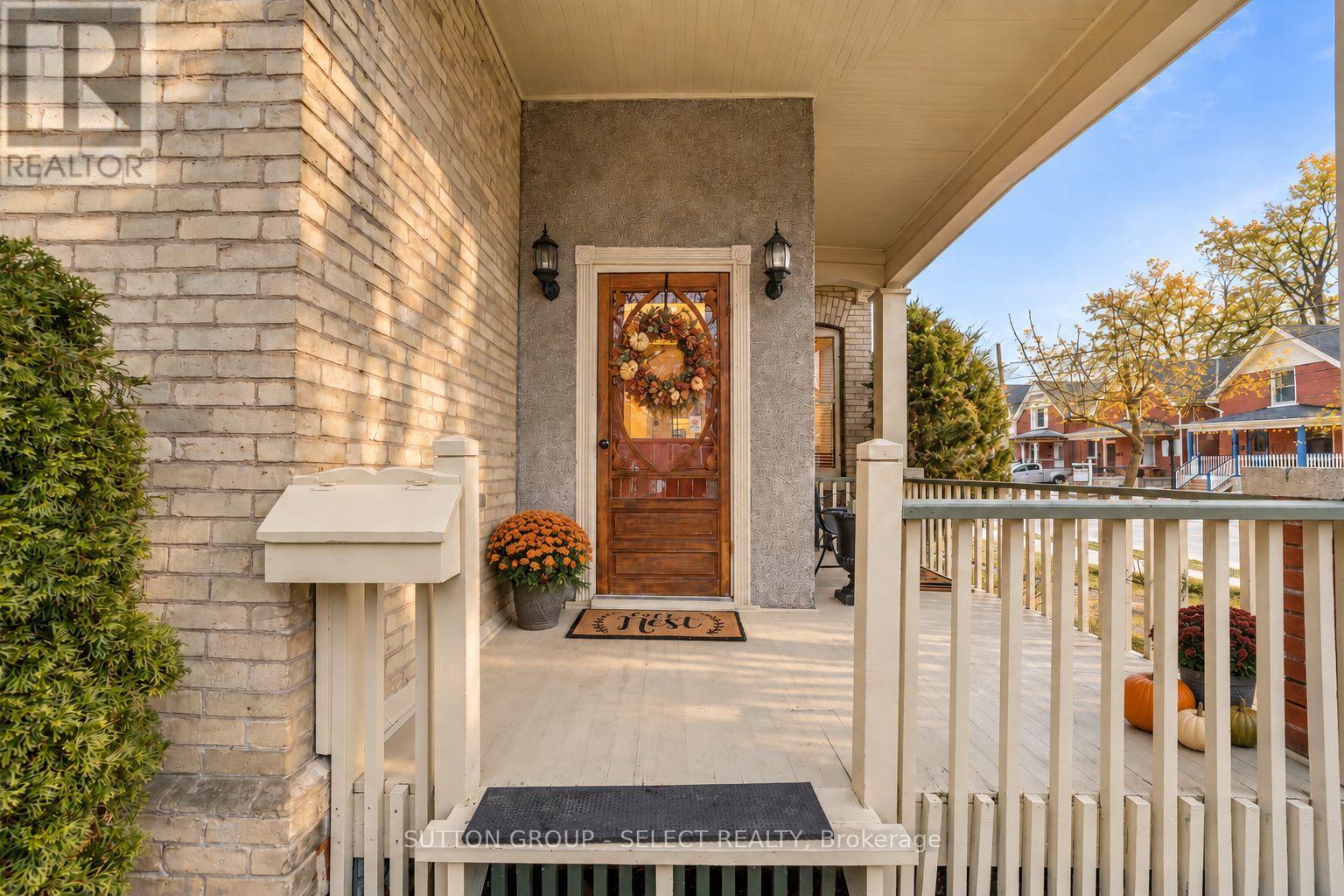 65 BRUCE STREET, London South (South F) — photo 4