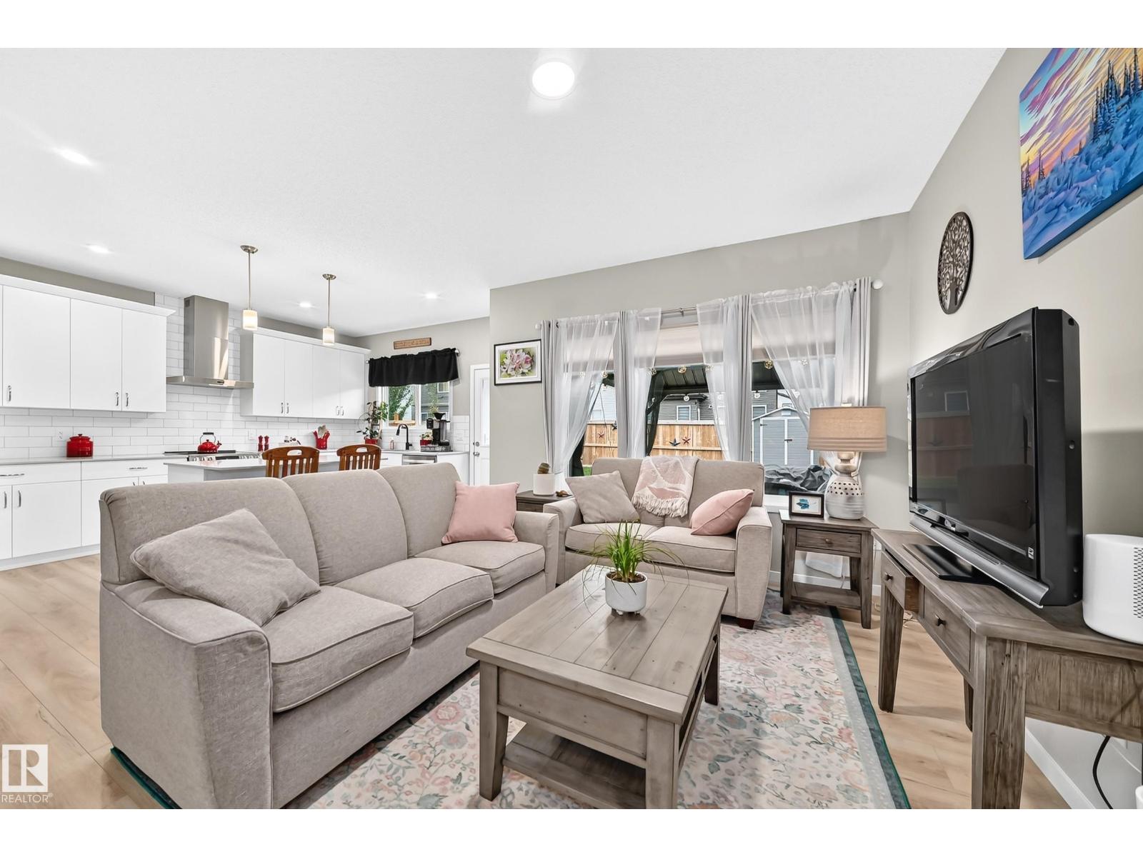 17550 63A ST NW - 11