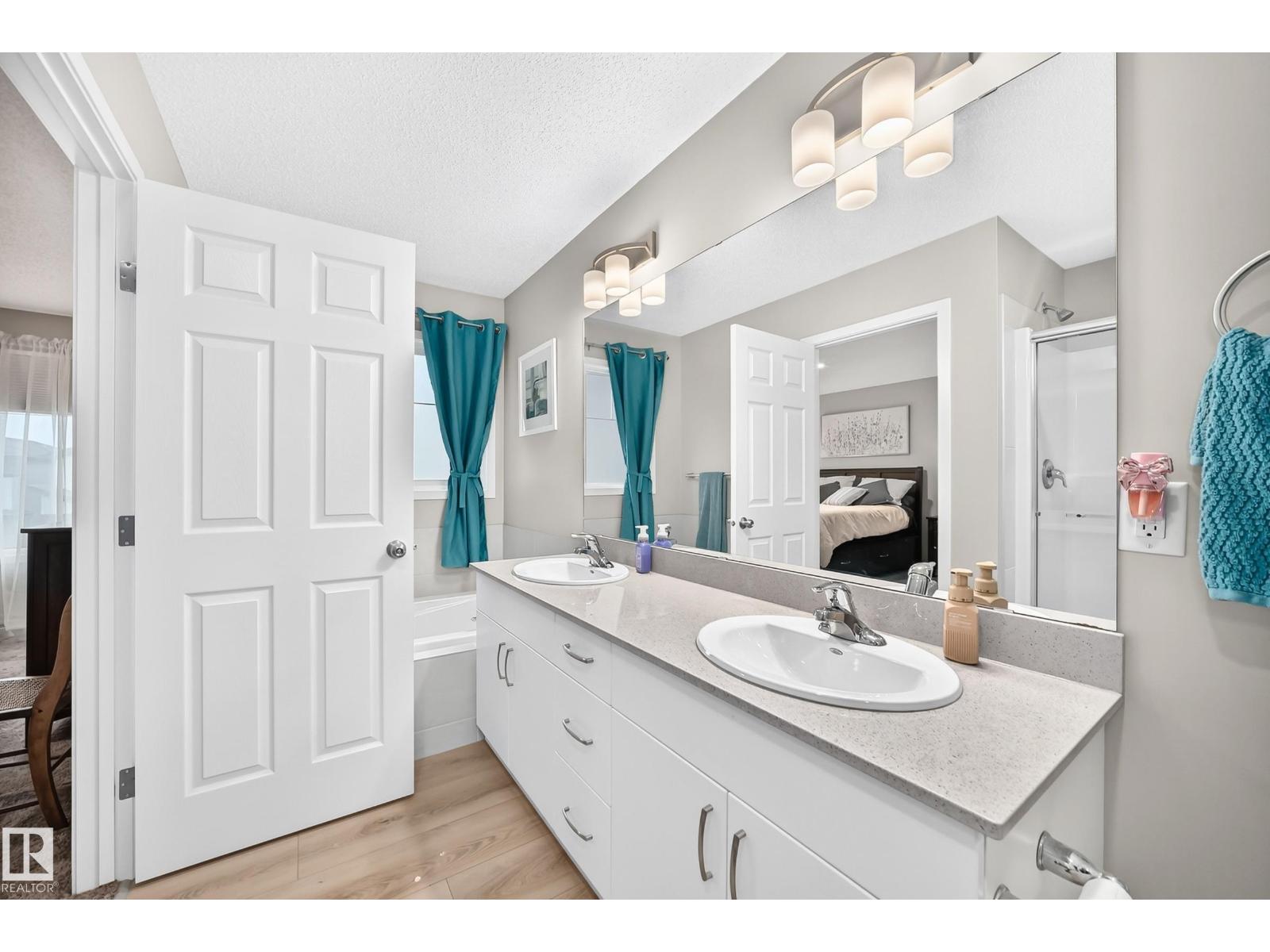 17550 63A ST NW - Image 37
