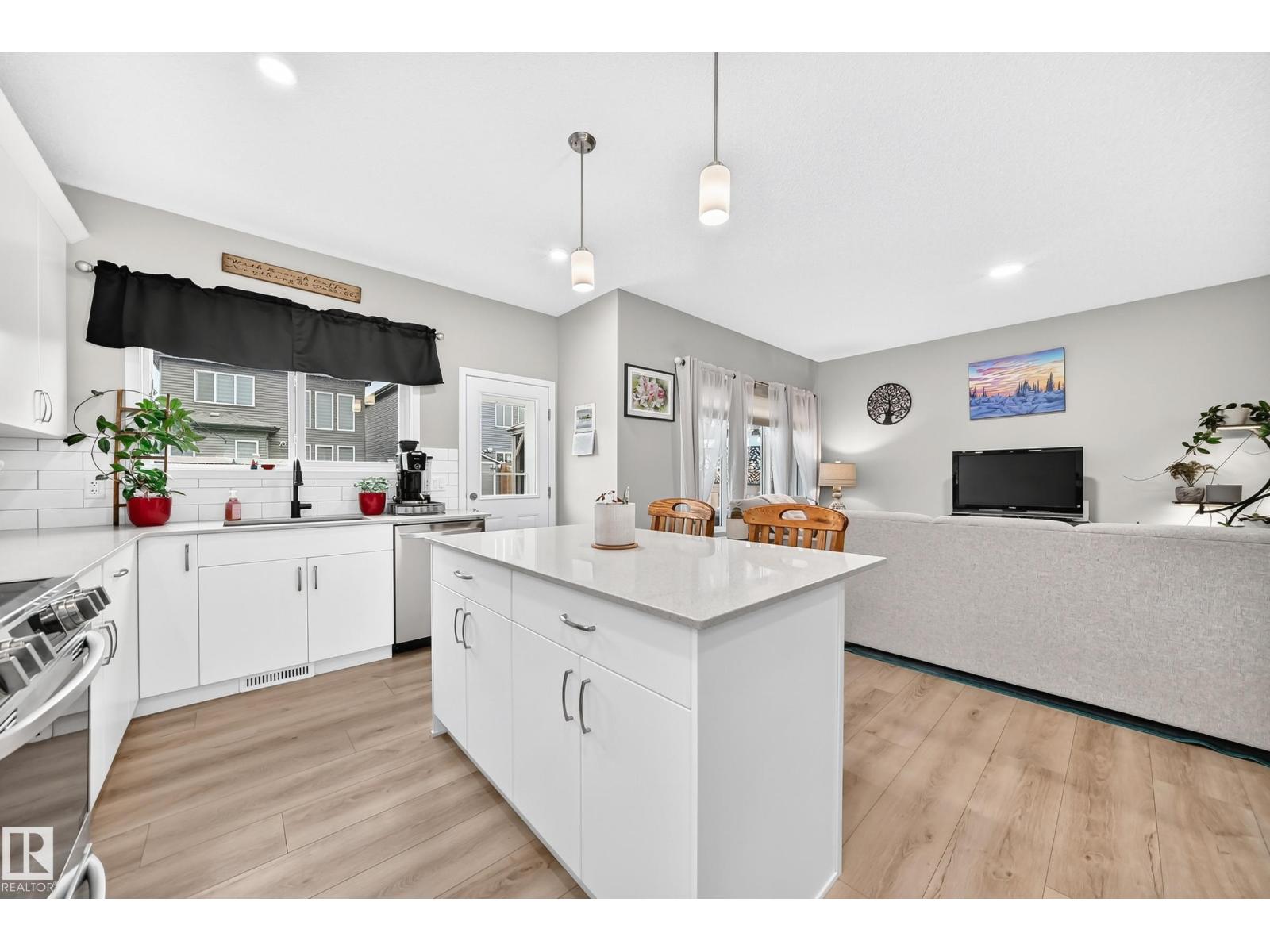 17550 63A ST NW - 5
