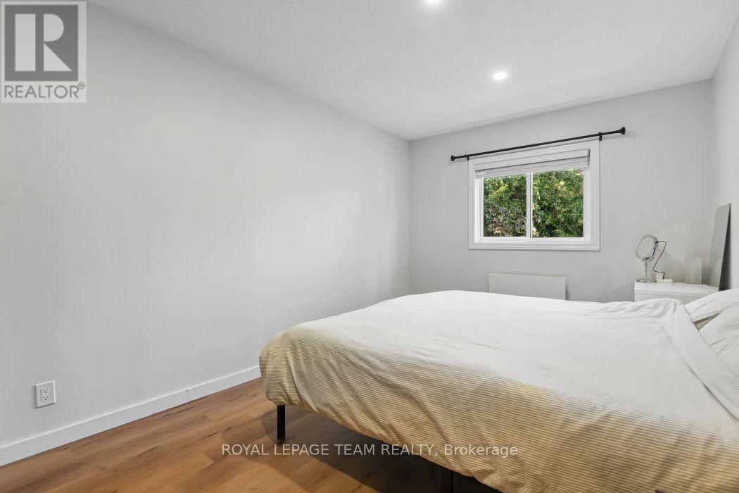 321 MONA AVENUE - 12