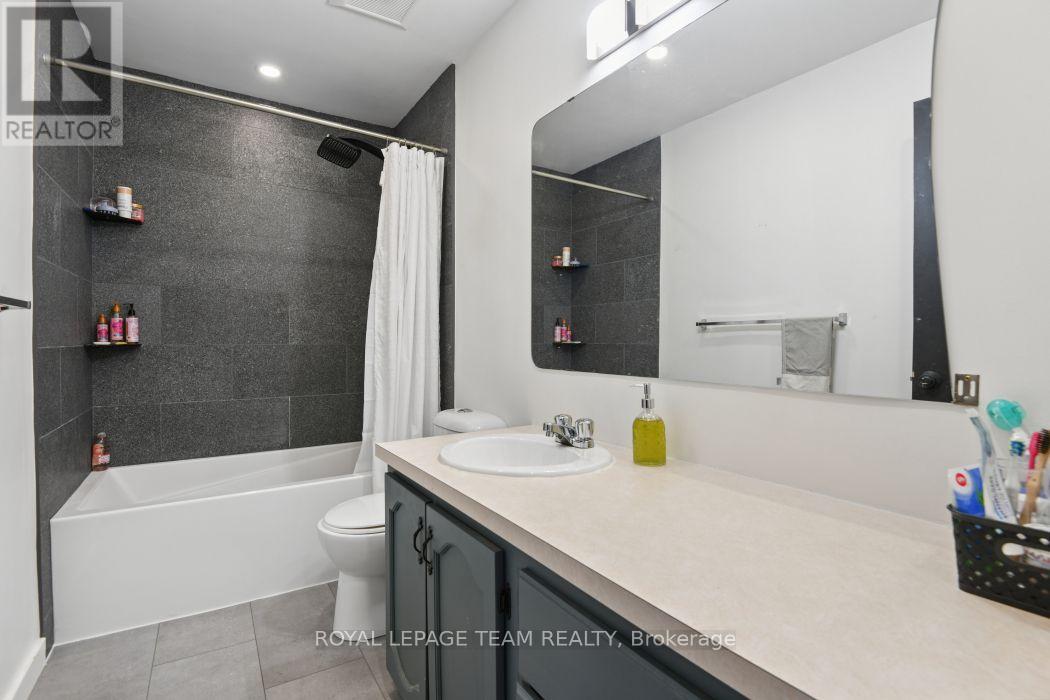 321 MONA AVENUE - 15