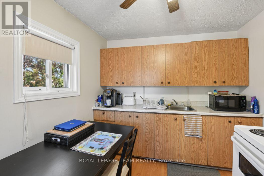 321 MONA AVENUE - 25