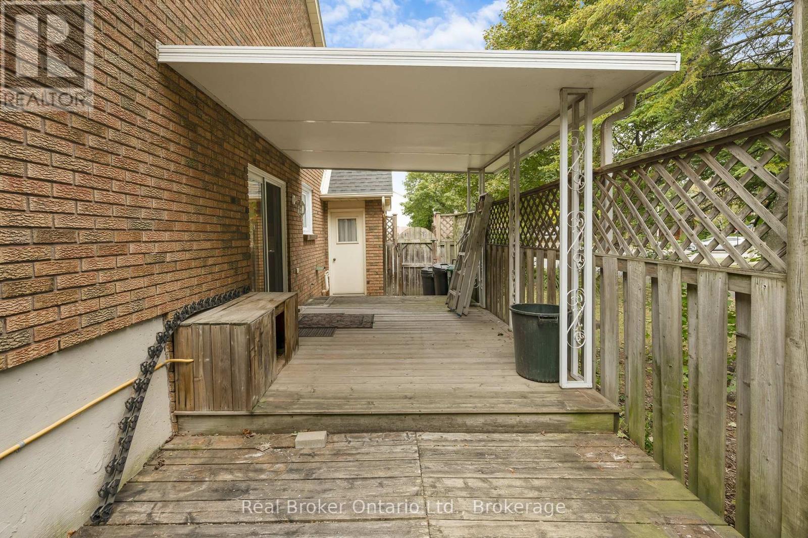 1091 STEPHENSON DRIVE - 27