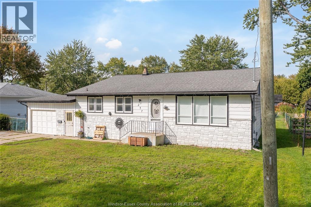 237 SAINT MARY'S ROAD, Lakeshore