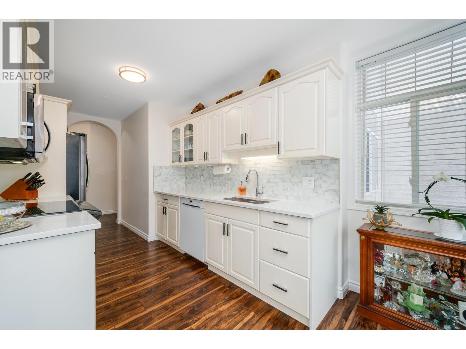 #206 634 Lequime Road - 13