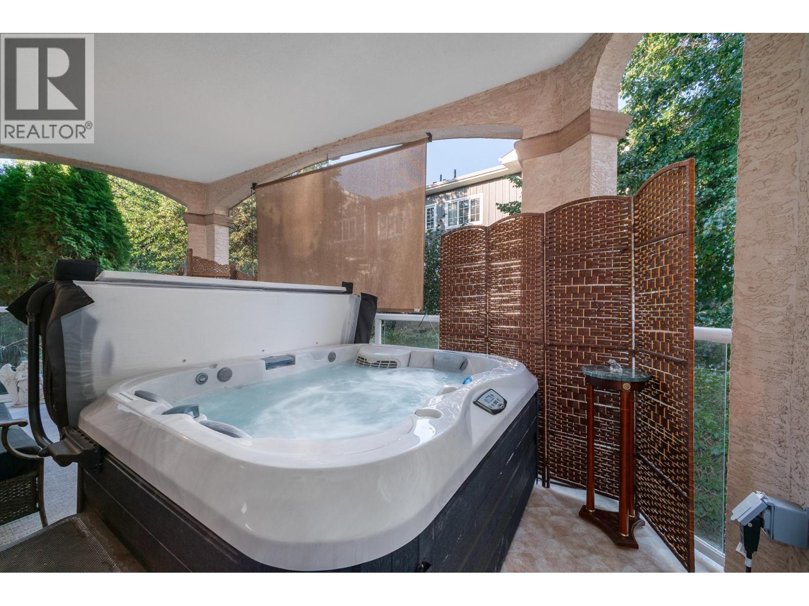 #206 634 Lequime Road - 27