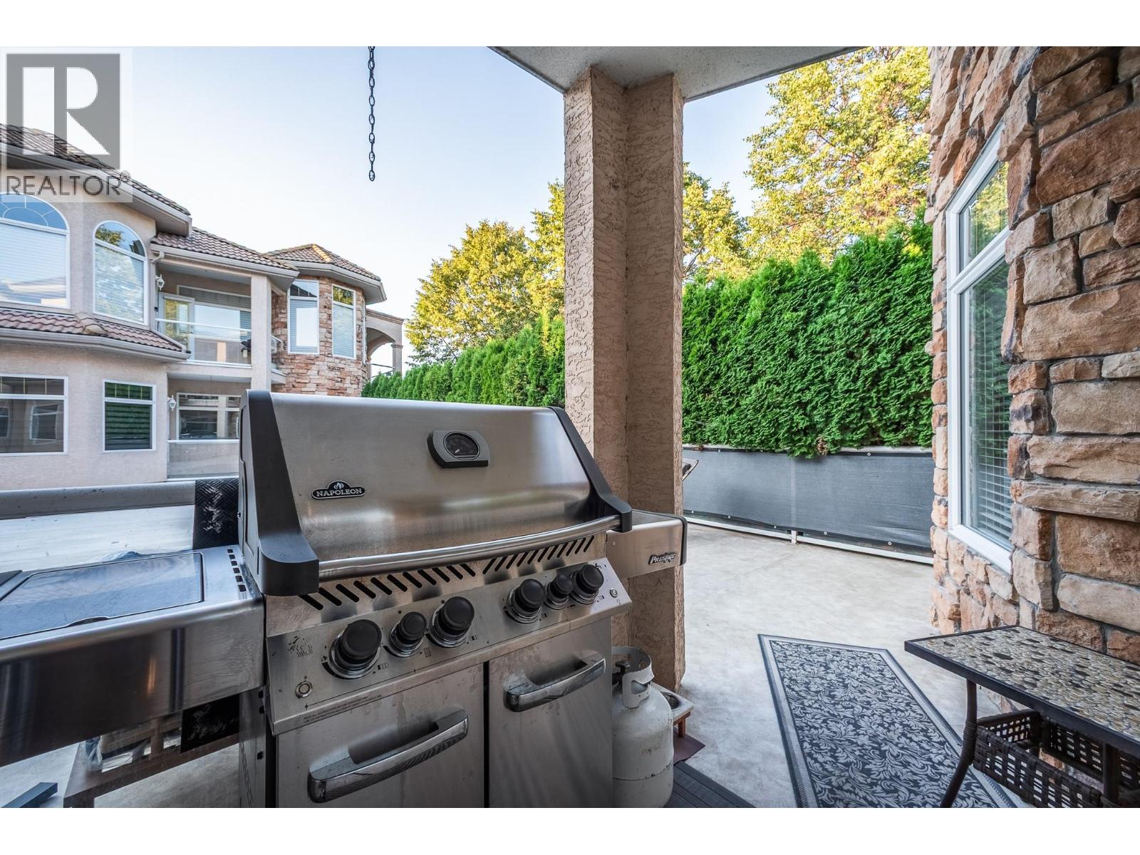 #206 634 Lequime Road - 31