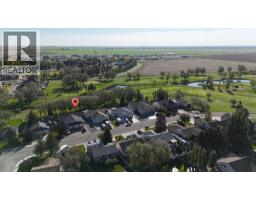 9B Westlynn Drive, Claresholm — photo 2
