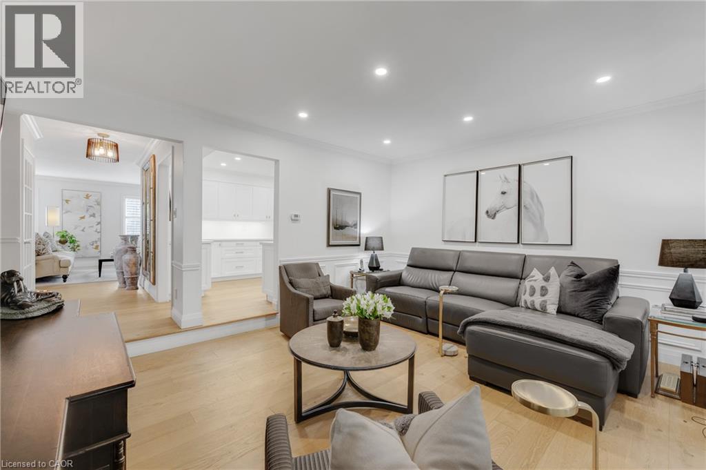 3270 SHELBURNE Place, Oakville — photo 8