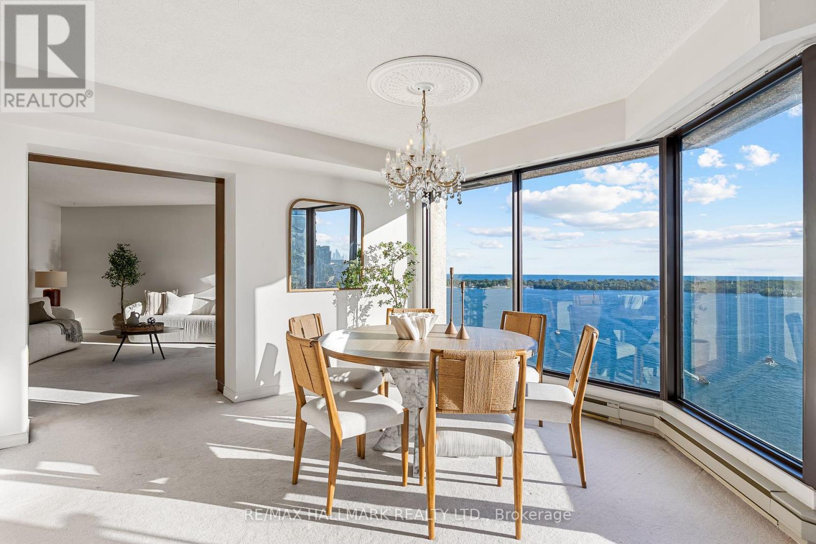2408 - 65 HARBOUR SQUARE, Toronto (Waterfront Communities) — photo 9