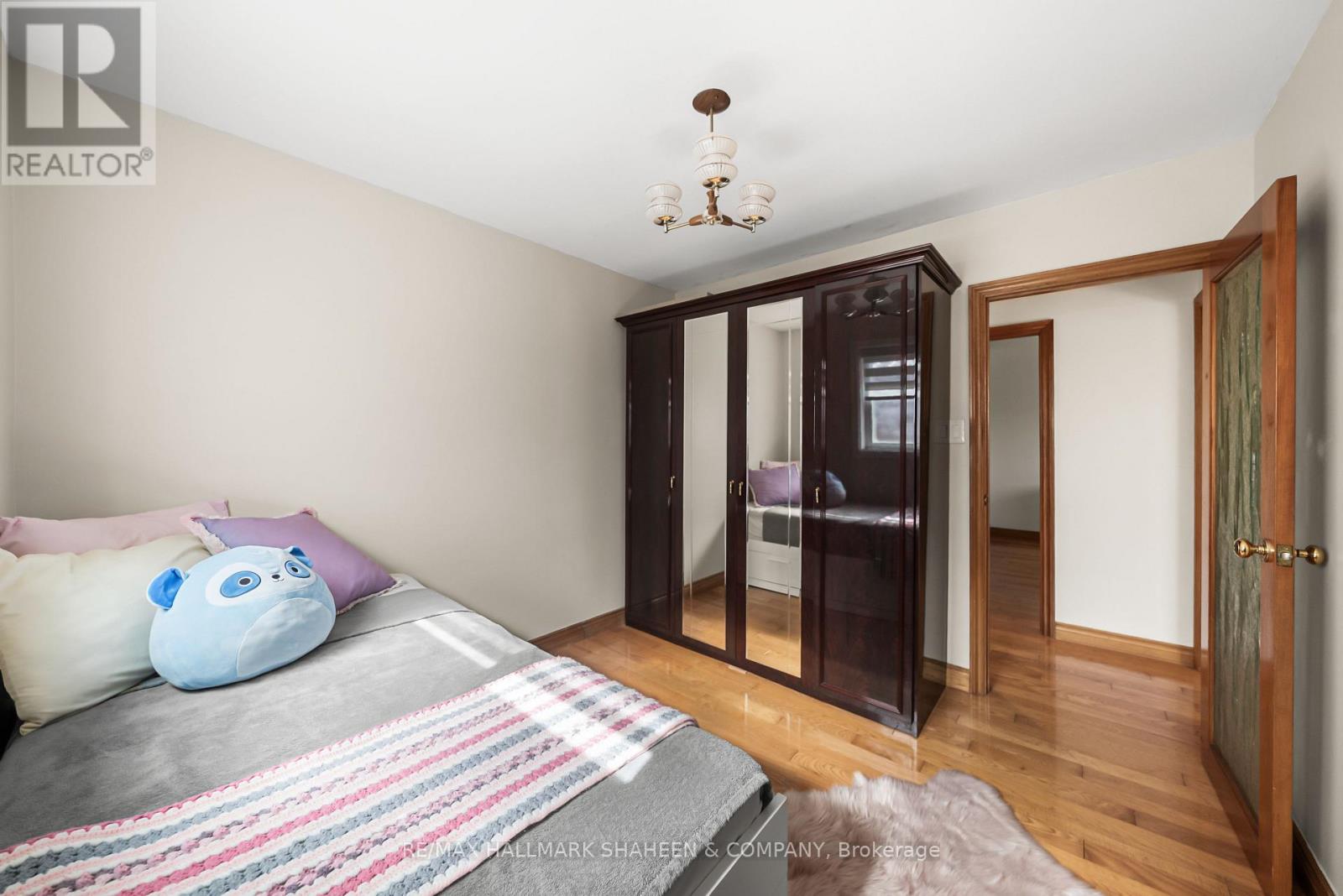 44 ELISE TERRACE - Image 28