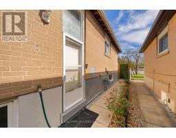 44 Elise Terrace, Toronto, ON M2R2X1 Photo 41