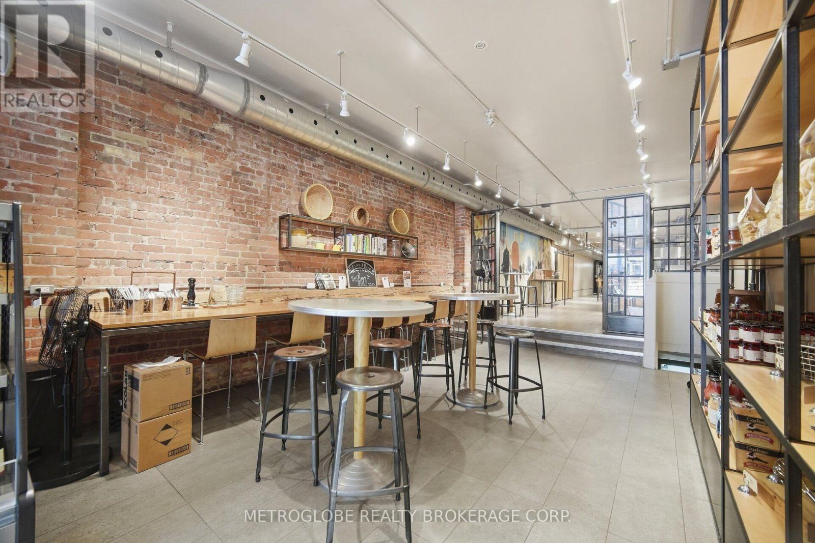 587-589 COLLEGE STREET, Toronto (Trinity-Bellwoods) — photo 9