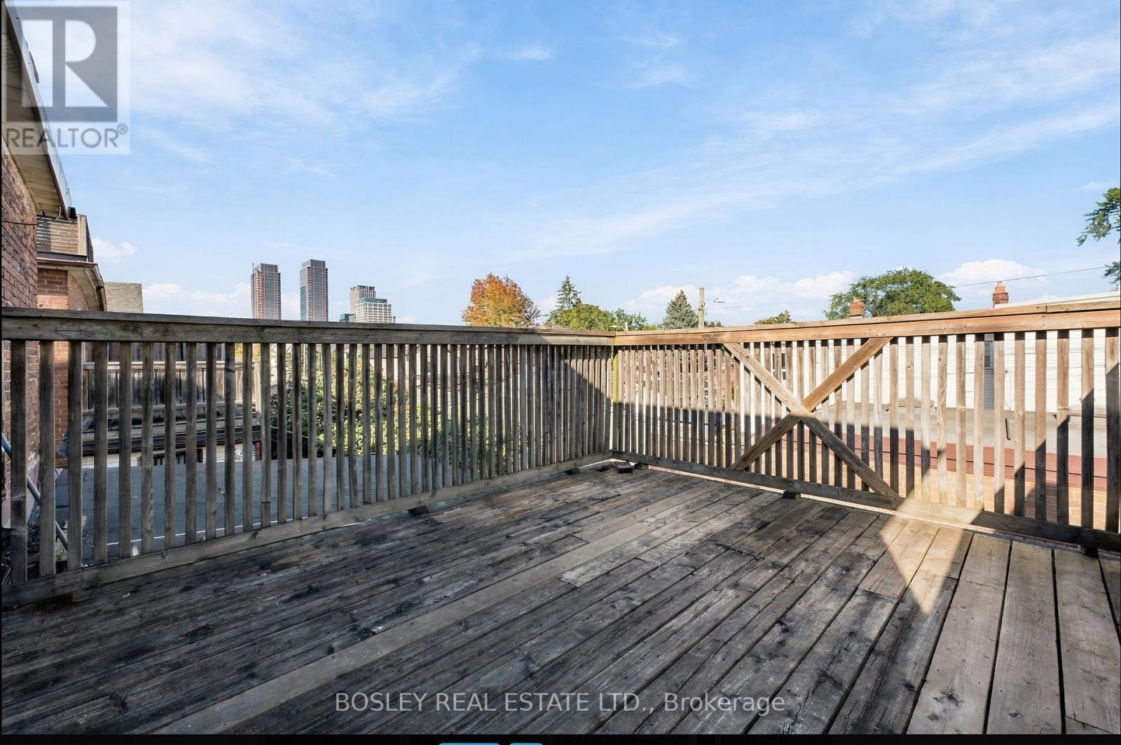 371 BROCK AVENUE - 31