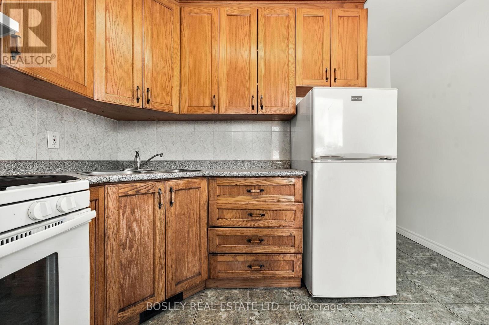 371 BROCK AVENUE - Image 33