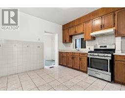 Bedroom - 371 Brock Avenue, Toronto, ON M6H3N5 Photo 10