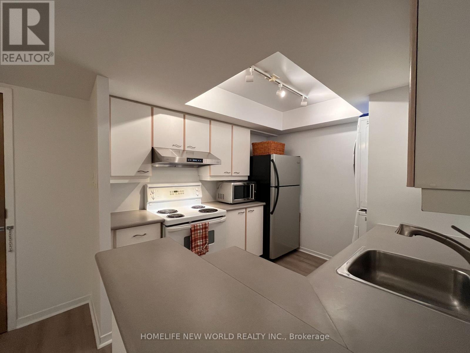 617 - 1001 BAY STREET, Toronto (Bay Street Corridor) — photo 5