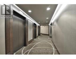 617 - 1001 Bay Street, Toronto, ON M5S3A6 Photo 12
