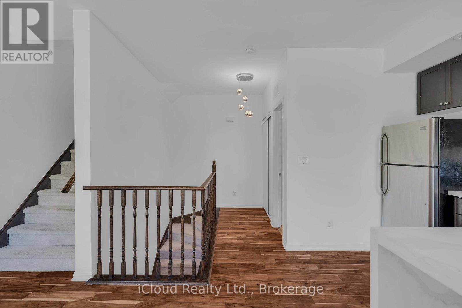 305 - 639 LAWRENCE AVENUE, Toronto (Englemount-Lawrence) — photo 10