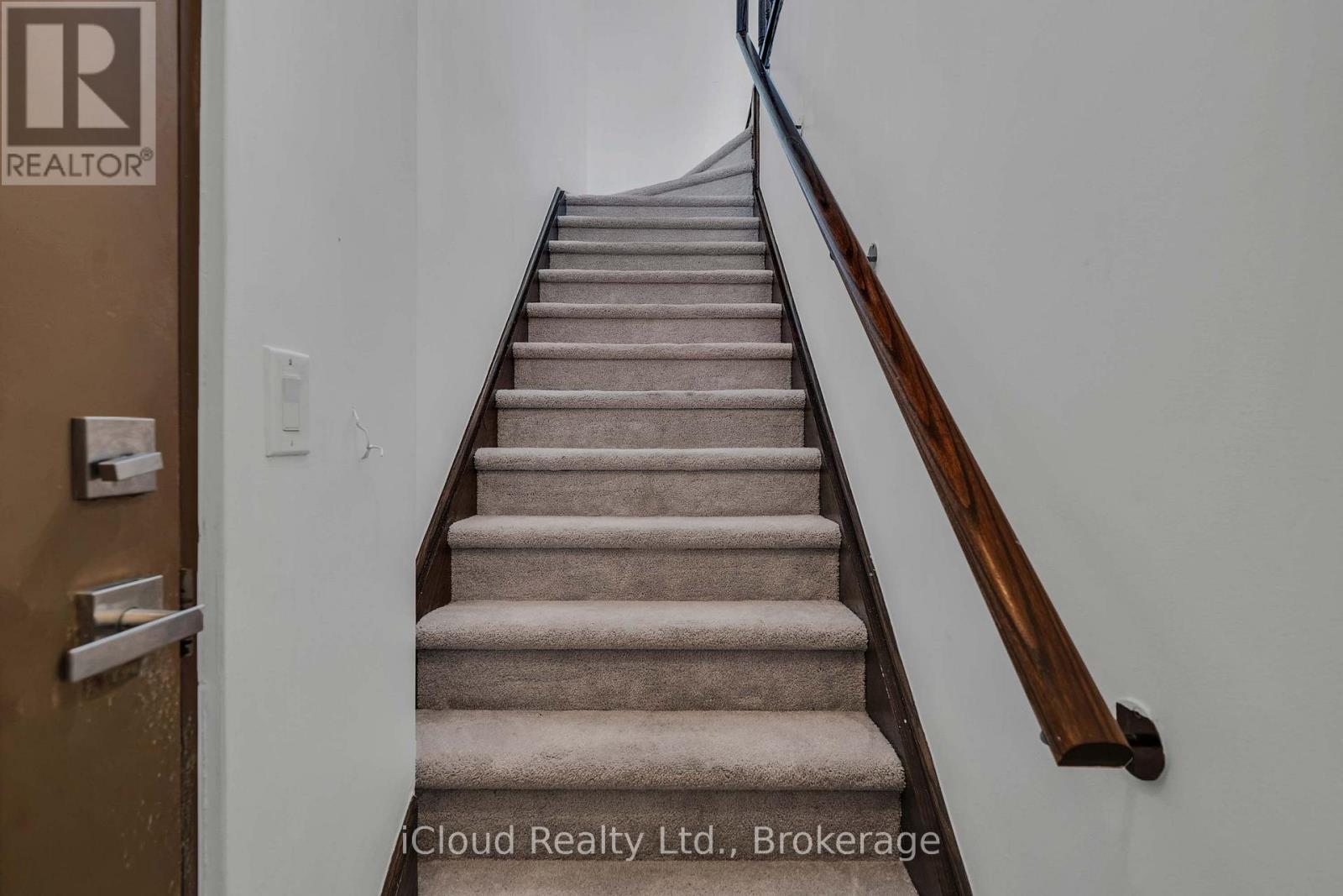 305 - 639 LAWRENCE AVENUE, Toronto (Englemount-Lawrence) — photo 9