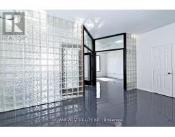 31 Atlantic Avenue, Toronto, ON M6K1E3 Photo 21