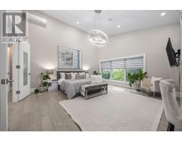70 Devondale Avenue, Toronto, ON M2R2E2 Photo 14