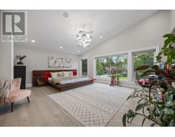 70 Devondale Avenue, Toronto, ON M2R2E2 Photo 18