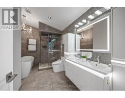 70 Devondale Avenue, Toronto, ON M2R2E2 Photo 20