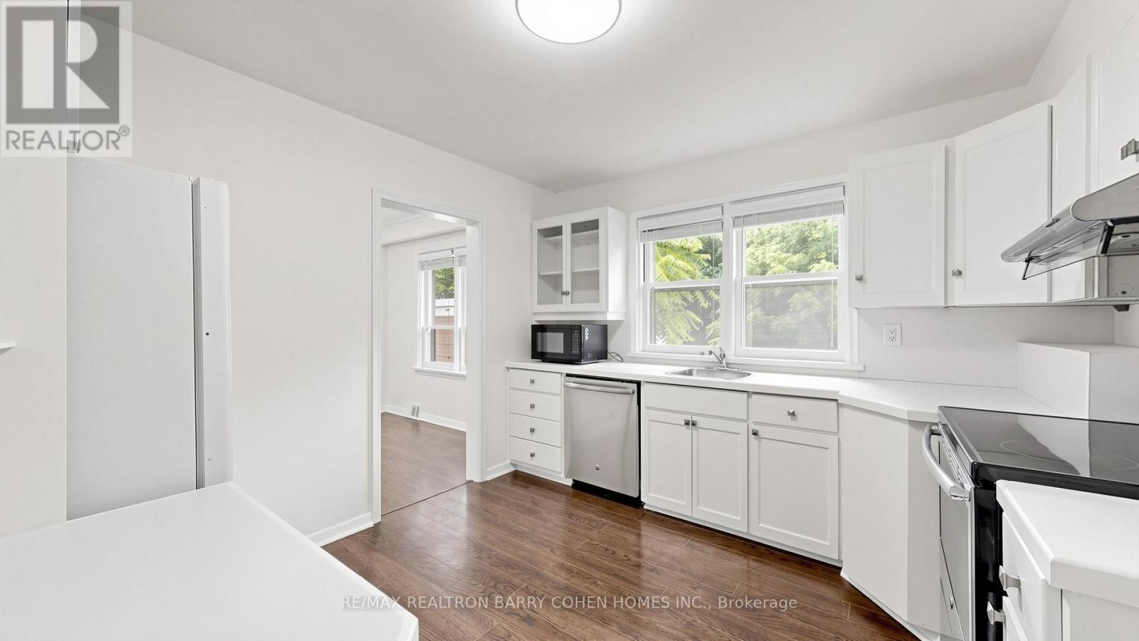 3 GREENGATE ROAD - 18