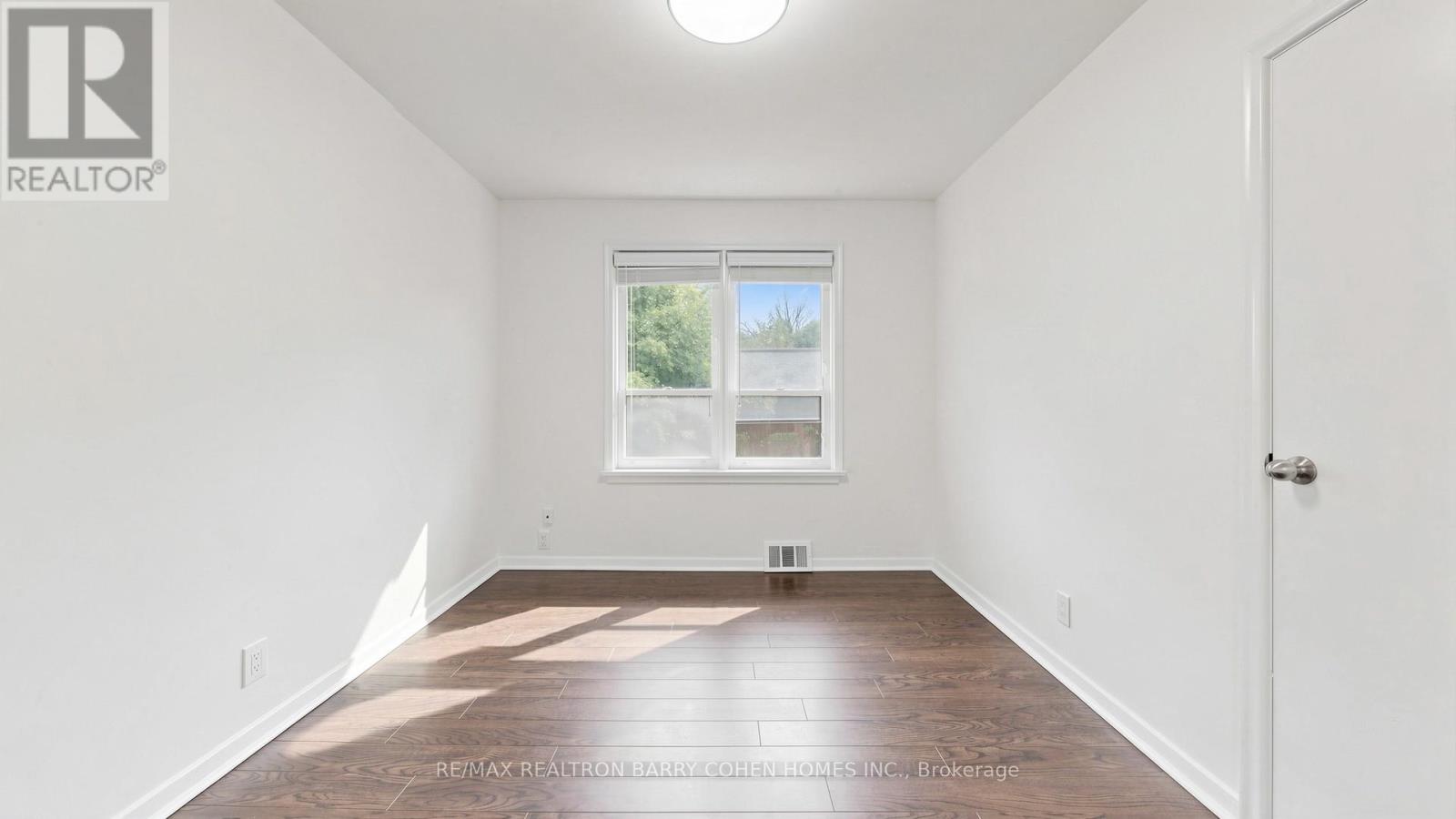 3 GREENGATE ROAD - 22