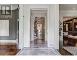 Living room - 119 Strathallan Boulevard, Toronto, ON M5N1S9 Photo 8