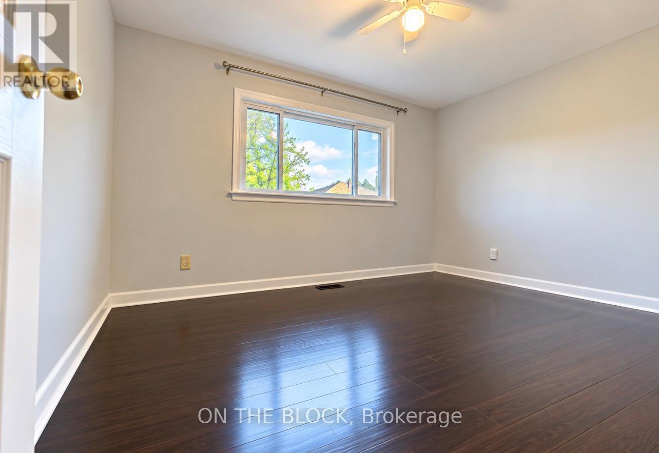 6 LAXFORD AVENUE, Toronto (Wexford-Maryvale) — photo 12