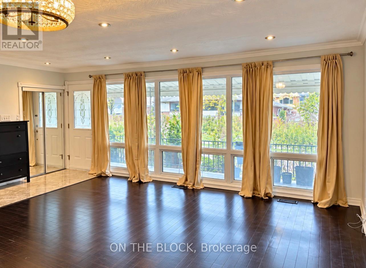 6 LAXFORD AVENUE, Toronto (Wexford-Maryvale) — photo 4