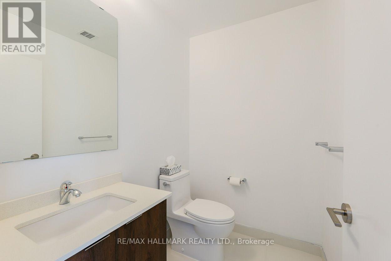 #2 180 CLONMORE DRIVE - 9