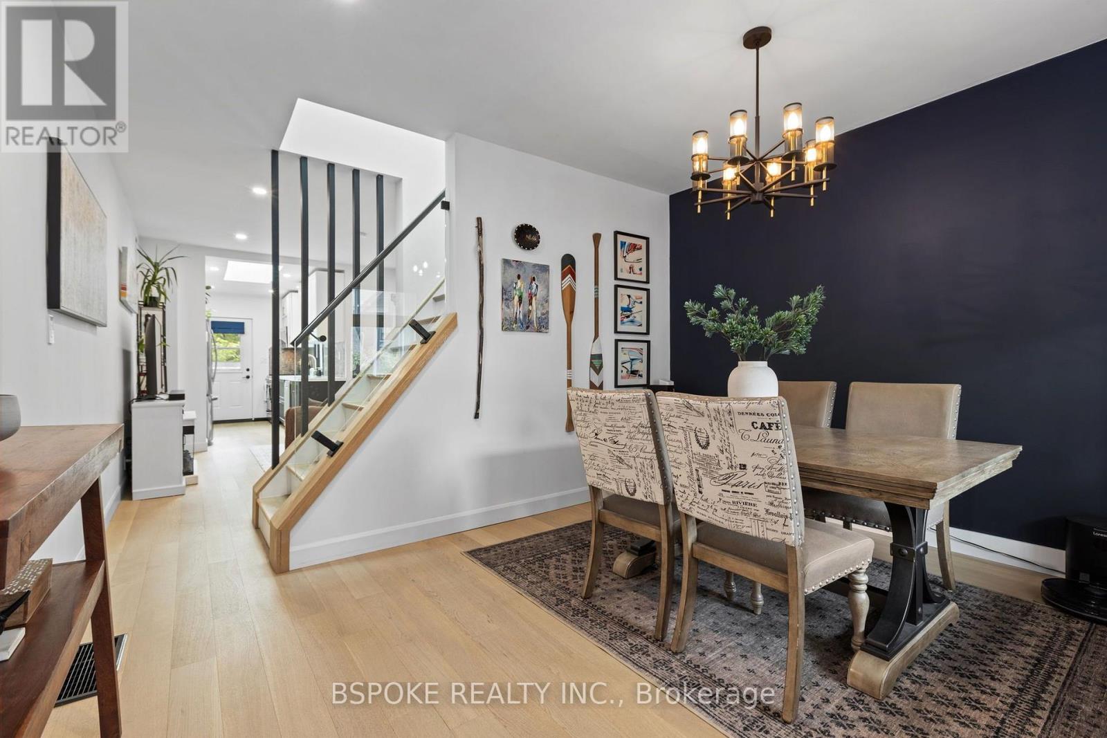 546 MAIN STREET, Toronto (Woodbine-Lumsden) — photo 4