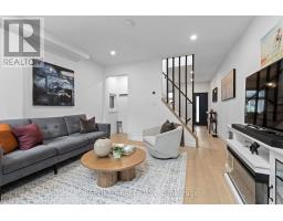 546 Main Street, Toronto, ON M4C4Y4 Photo 8